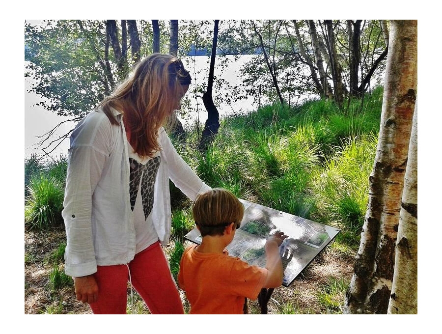 Sentiers découverte pour les enfants autour du Lac de Trémelin à Iffendic, Station Verte en forêt de Brocéliande