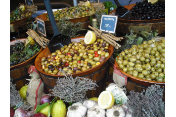 MARCHÉ HEBDOMADAIRE 