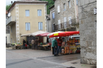 Le Marché de Burzet 
